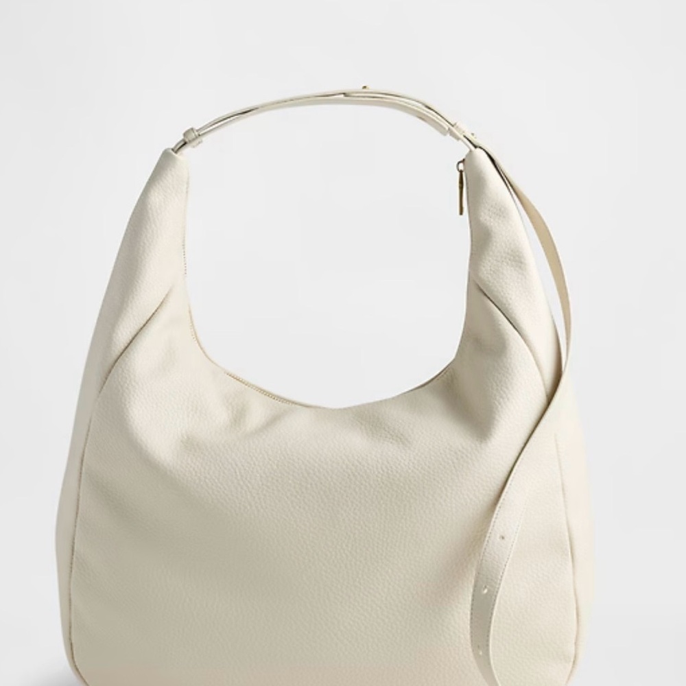 Brand New with tags Gap soft vegan pebble leather slouchy bag